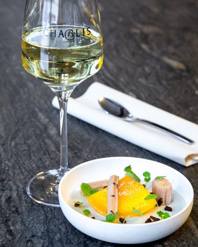 Mangue, salsifis et vin de Chablis