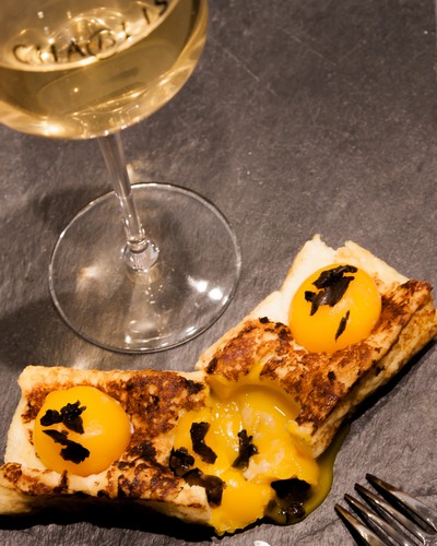 Pain retrouvé à la truffe et Chablis Grand Cru; accords mets et vins de Chablis 