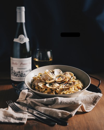 Spaghetti Alle Vongole et Chablis Premier Cru