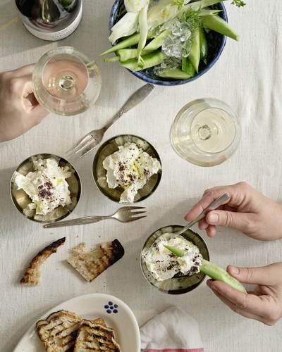 Crème de chèvre au sumac et légumes croquants et Chablis