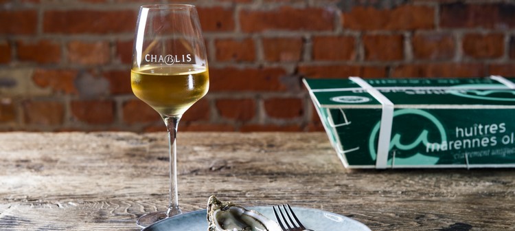 LES HUÎTRES MARENNES OLÉRON ET LES VINS DE CHABLIS AU SEAFOOD EXPO ASIA LES HUÎTRES MARENNES OLÉRON ET LES VINS DE CHABLIS AU SEAFOOD EXPO ASIA