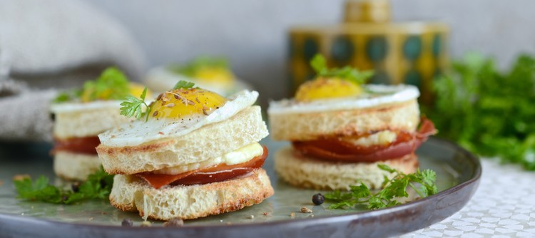 accords mets et vins de chablis et de Bourgogne - Mini croque madame au Soumaintrain et Chablis accords mets et vins de chablis et de Bourgogne - Mini croque madame au Soumaintrain et Chablis
